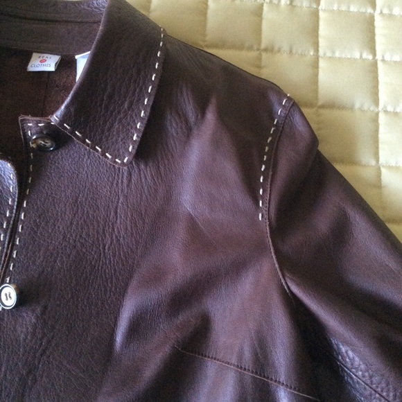 Leather jacket - Picture 9 of 11